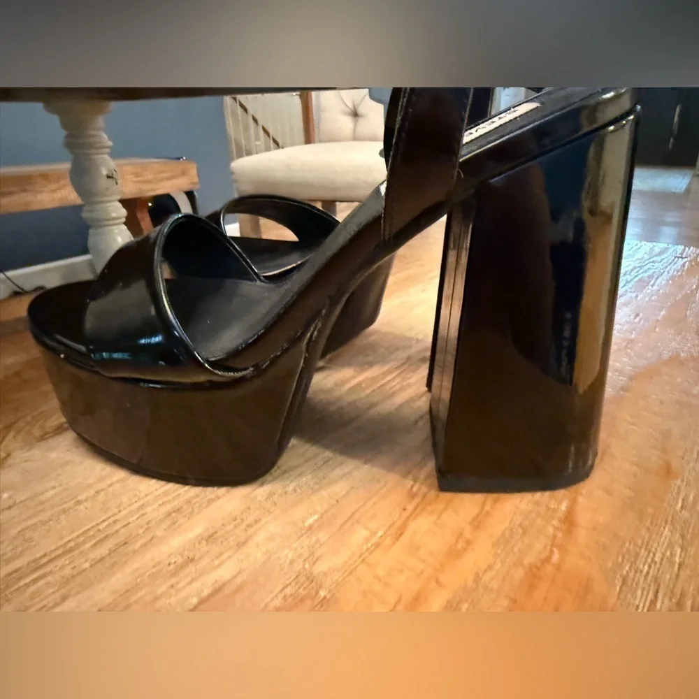 Steve Madden Black Patent Platform Heels goth vamp halloween